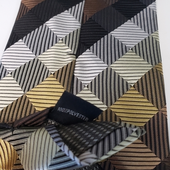 Bergamo New York X-Long Geometric Polyester Men's Tie - Picture 4 of 4
